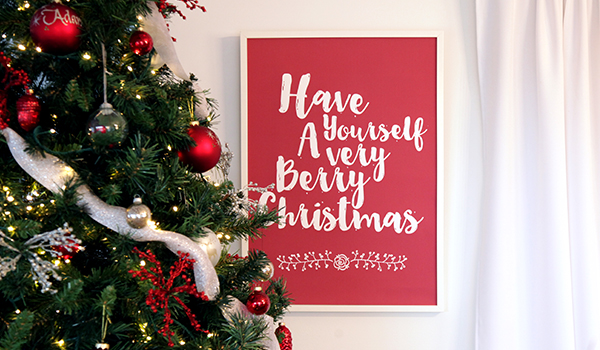 Very Berry Poster Blog Image - Have yourself a Very Berry Christmas infront of a Christmas Tree