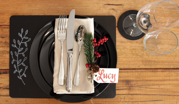 Make and Create: Farmhouse Christmas Chalkboard Placemats