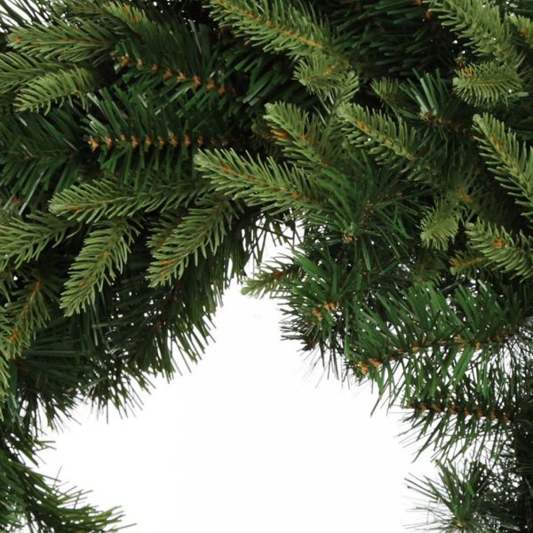 Lush Full Evergreen Mixed Pine Wreath Closer Look