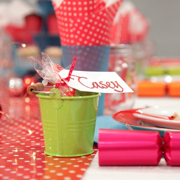 Merry and Bright Cracker Mini Bucket Green and Pink BonBons