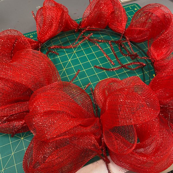 DIY Wreath Kits Continue Poufs Inside Red