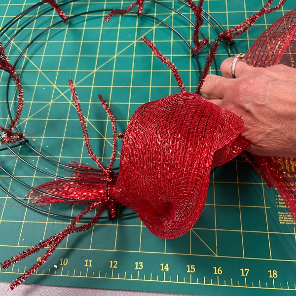 DIY Wreath Kits Pinch Deco Mesh Red