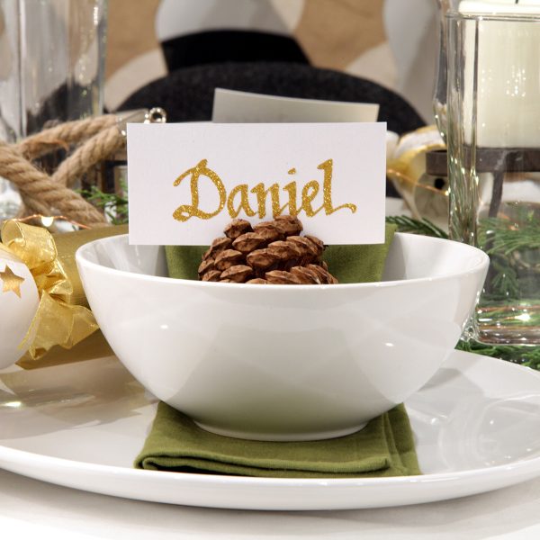 Woodlands Christmas Table Place Setting in a Bowl with a pinecone with Name tag