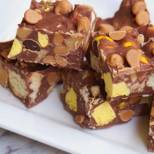 Peanut Butter Banana Rocky Road Fudge or Caramel Candies with Banana Sweets Peanut M&Ms