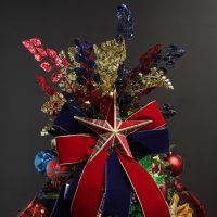Nutcracker Christmas Tarttan and Gold Trim 3D Star Christmas Tree Tropper