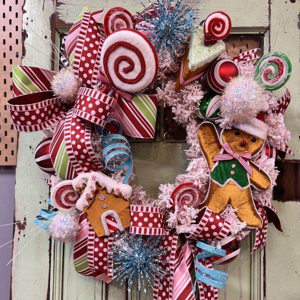 Sweet Gingerbread Christmas Wreath Add More Small Decorations