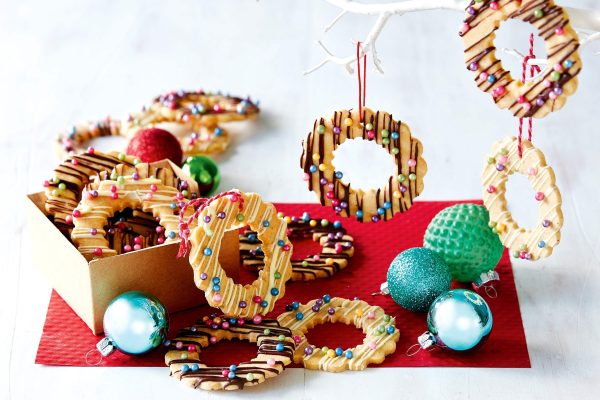 Christmas Wreath Biscuits with baubles and colourful beads around