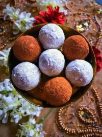 Easy gingerbread Cookie Truffles placed in a dining table