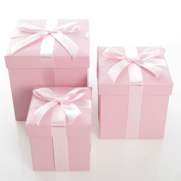 Pink Gift Box Angle 3 boxes in a different Sizes
