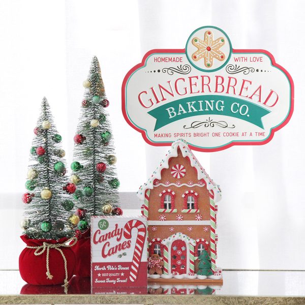Sweet Gingerbread Christmas Console Retro Candy Cane Wall Box