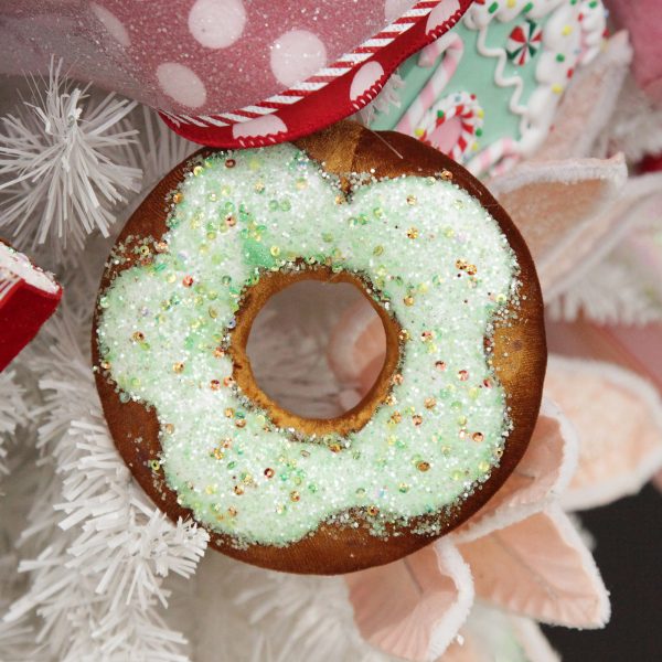 Sweet gingerbread christmas tree green iced velvet donut decoration