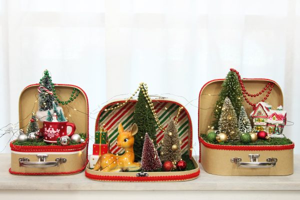 Vintage Suitcase Scene Christmas Craft - Make and create vintage christmas Suitcase scenes