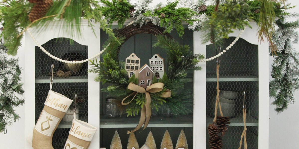 Give Your Guests a Warm Welcome this Christmas in July
