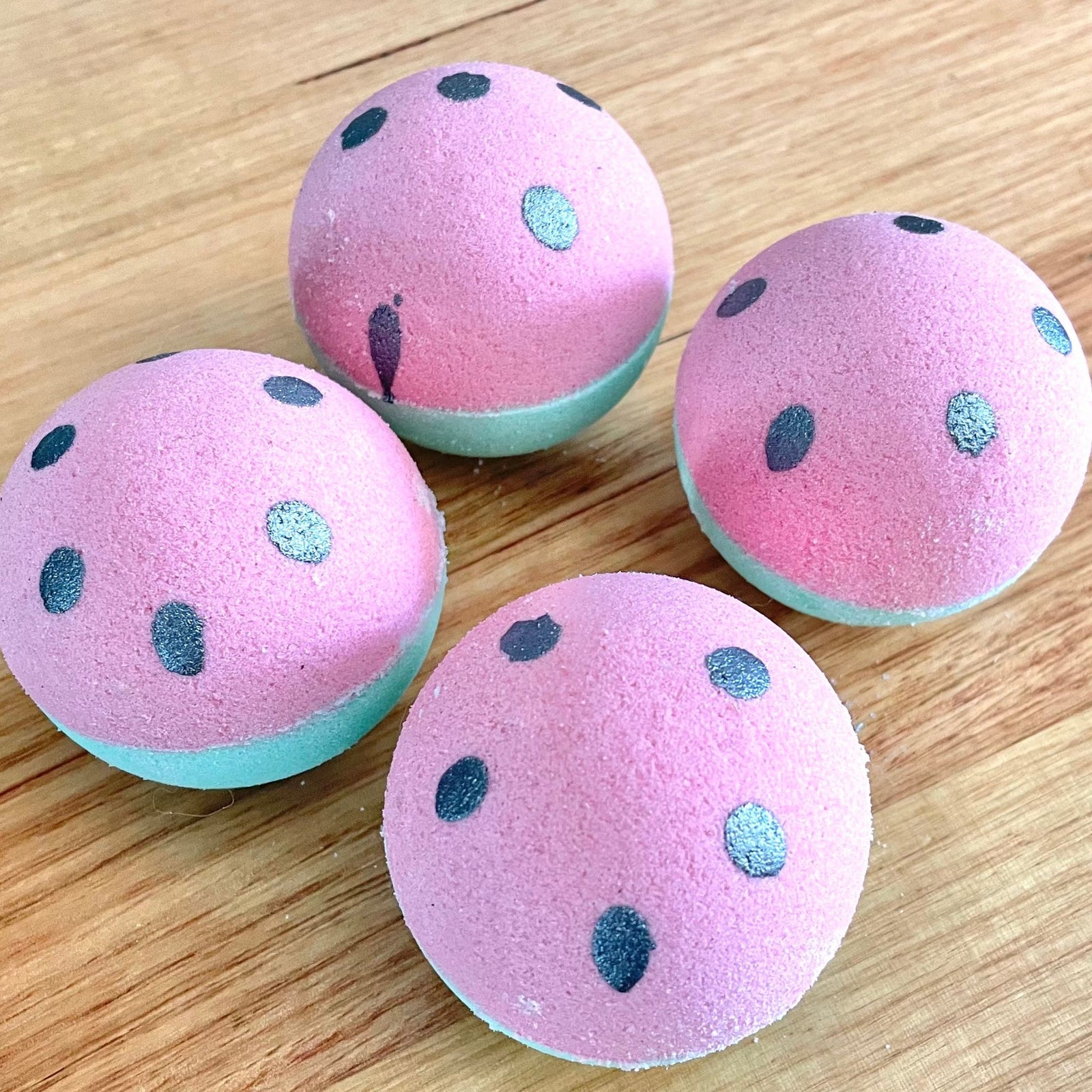 Bath Bomb - Watermelon Sugar 140g