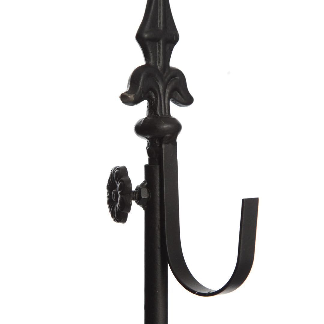 Adjustable Black Christmas Wreath Stand