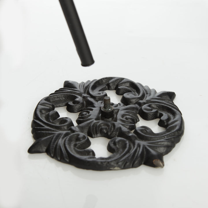 Adjustable Black Christmas Wreath Stand
