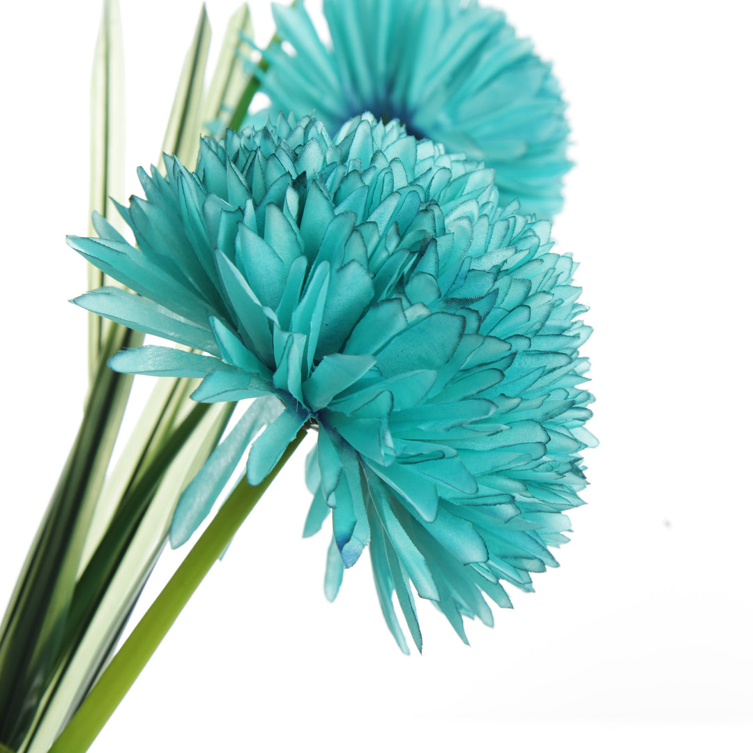 Aqua Flower Trio Spray Detail