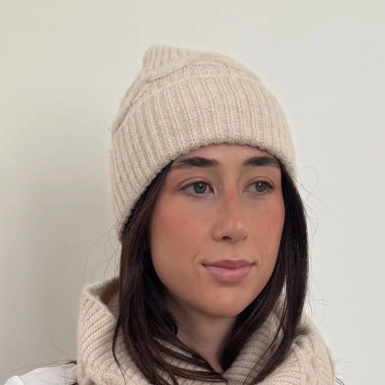 Beige Chunky Knit Beanie