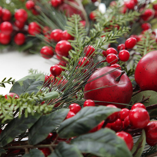 Large Berry and Apple Wreath Detail