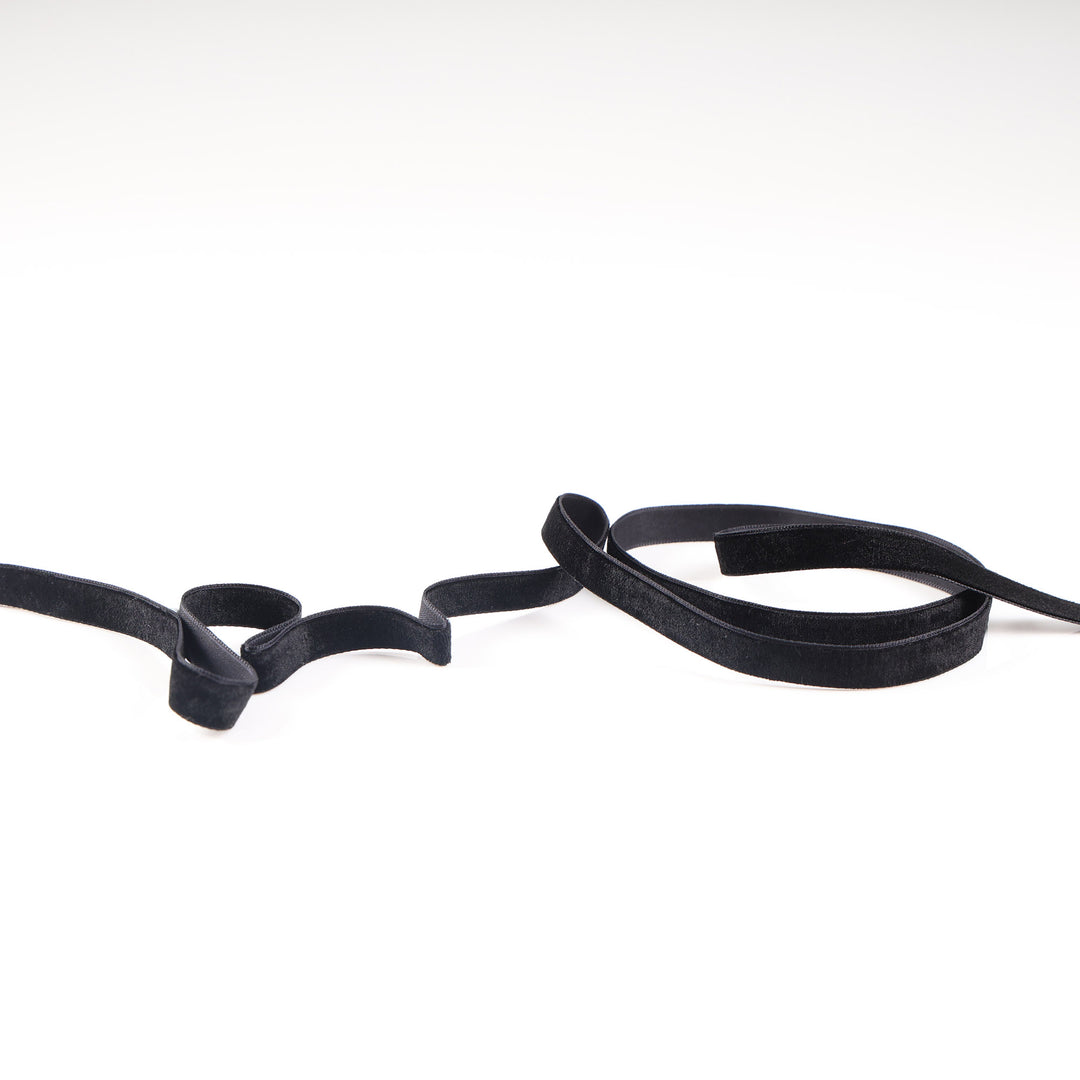 Black Velvet Ribbon 1cm x 9.15m