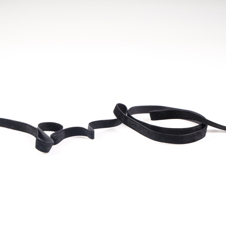 Black Velvet Ribbon 1cm x 9.15m