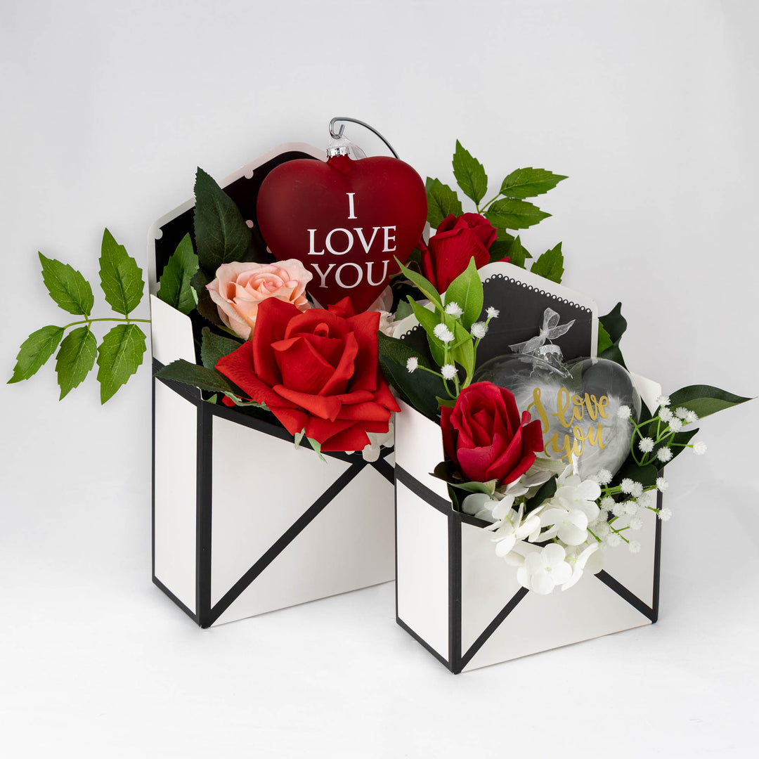 Heart Felt Bloom Box Small