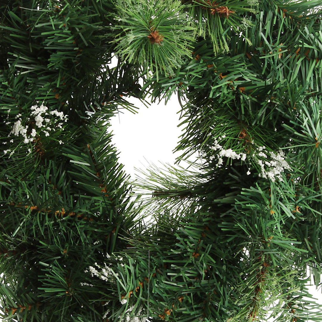 Cashmere Pine Wreath with Snow Tips detail