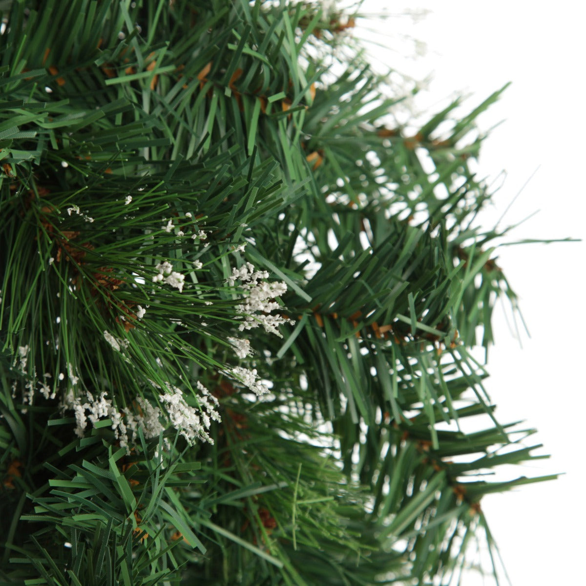 Cashmere Pine Wreath with Snow Tips Close up