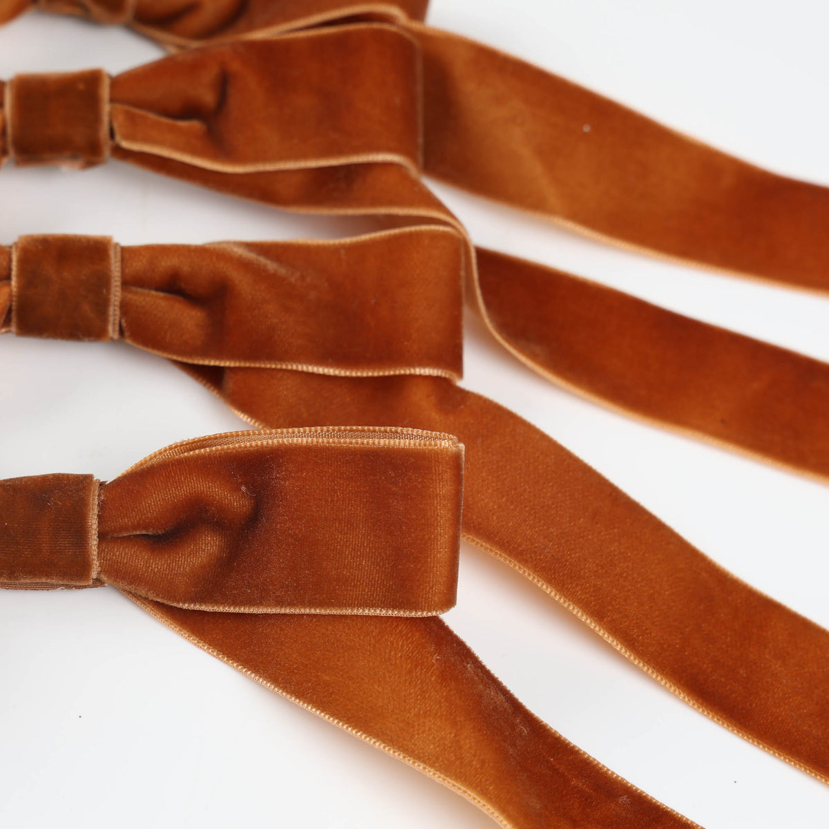 Chocolate Velvet Bow - Pack of 4