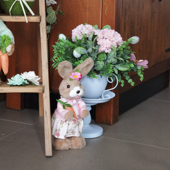 Daisy Straw Easter Bunny