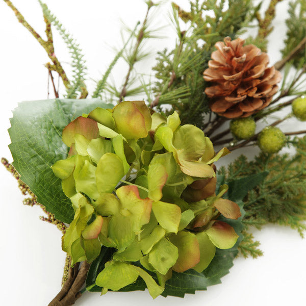 Fresh Floral Hydrangea Christmas Spray Detail