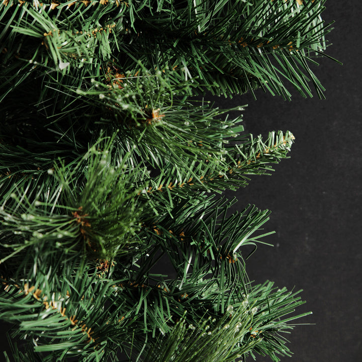 Green Dew Drop Pine Christmas Garland