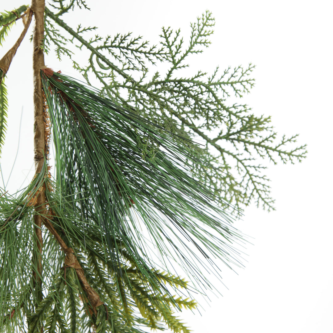 Green Mixed Leaf Christmas Spray