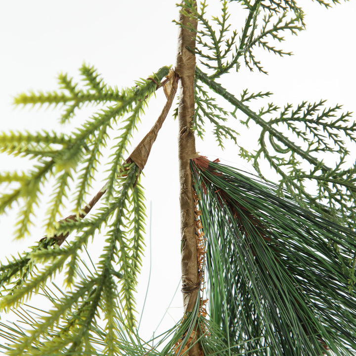 Green Mixed Leaf Christmas Spray