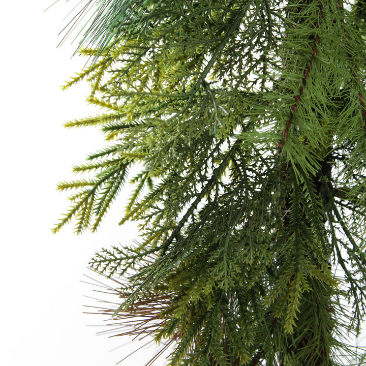 Green Mixed Leaf Christmas Teardrop Swag