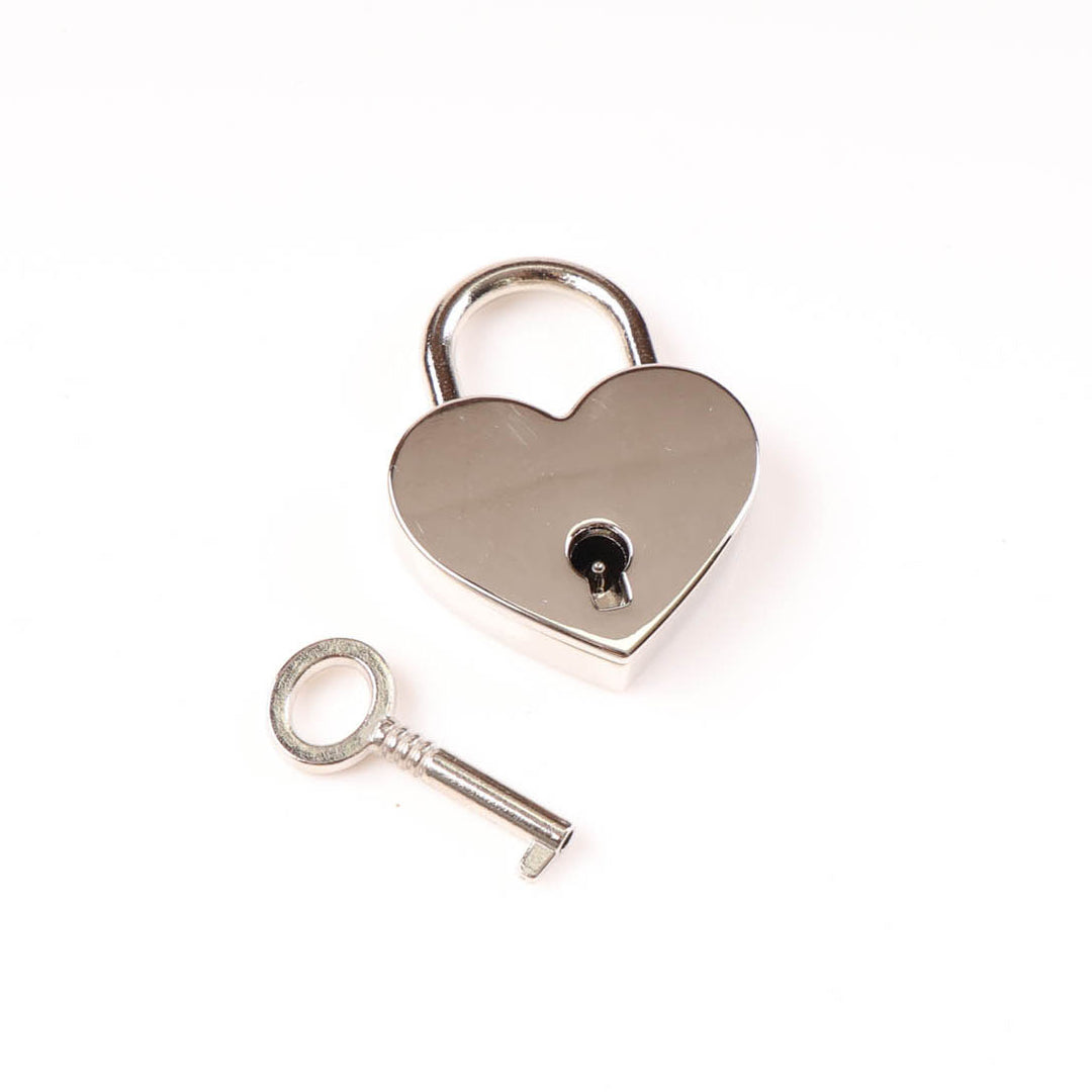 Silver Love Heart Wishing Well Lock and Key