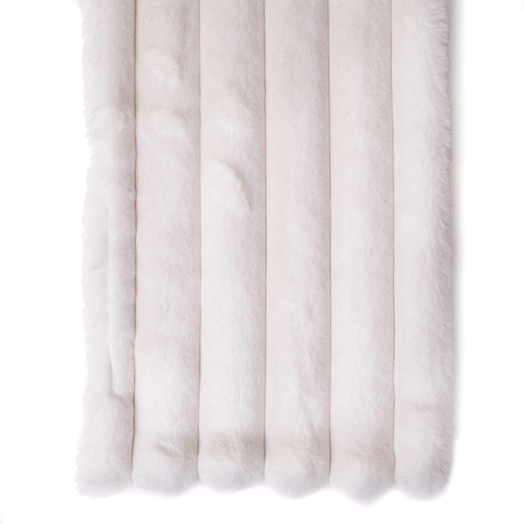 Ivory Ultra Soft Ribbed Faux Fur Table Runner