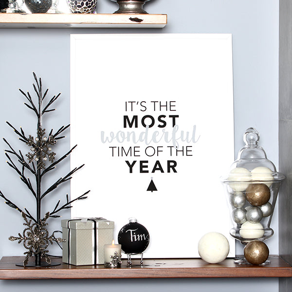 Chrome Stand in Luxe Christmas