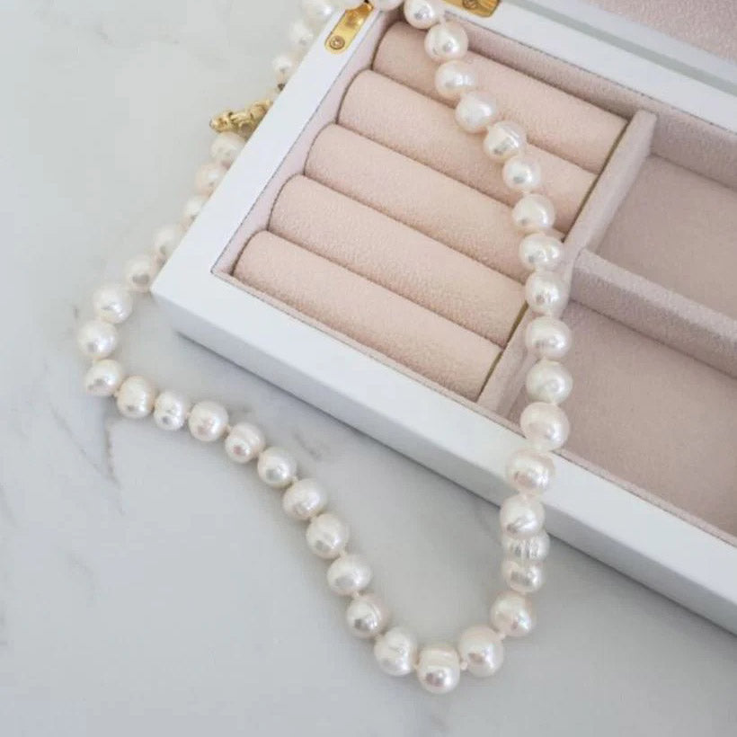 Necklace - Lucienne Small Pearl Strand with Extender