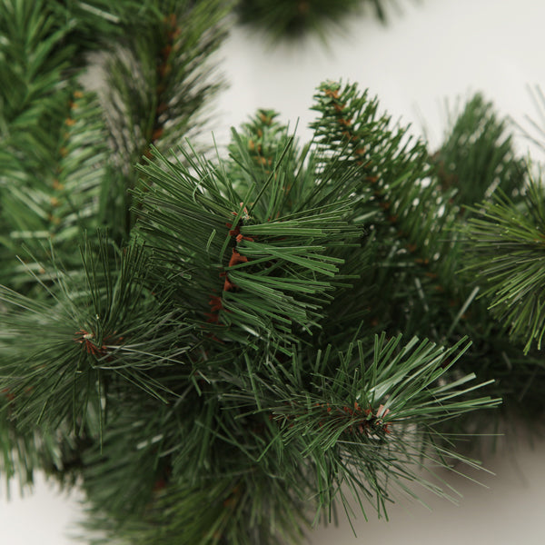 Majestic Pine Christmas Garland Detail