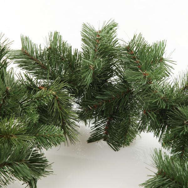 Majestic Pine Christmas Garland Detail