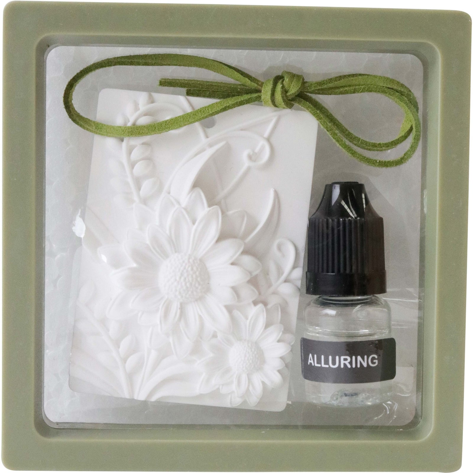 Medium Ceramic Scented Hanger - Garden