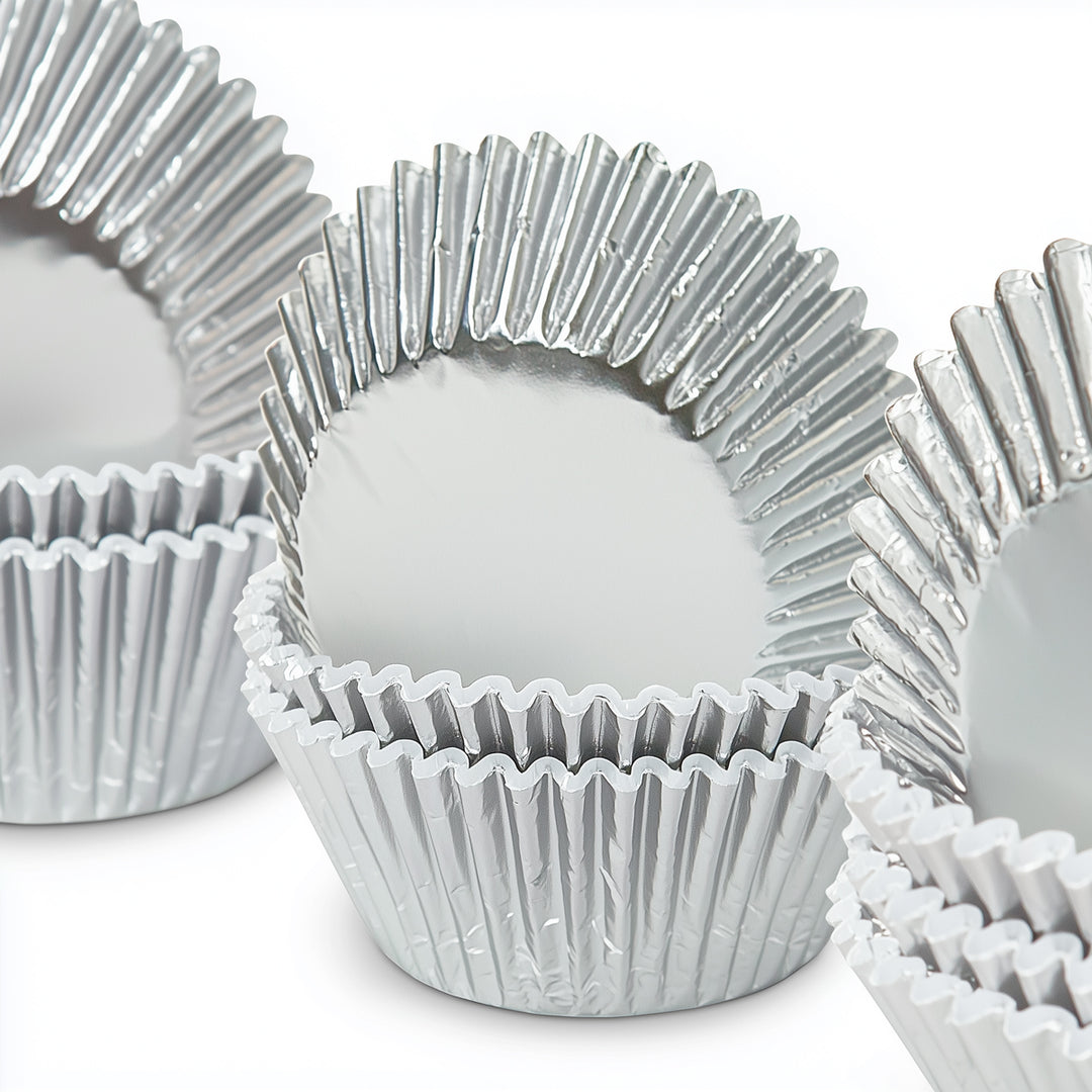 Metallic Silver Foil Baking Cups - 50 Pcs