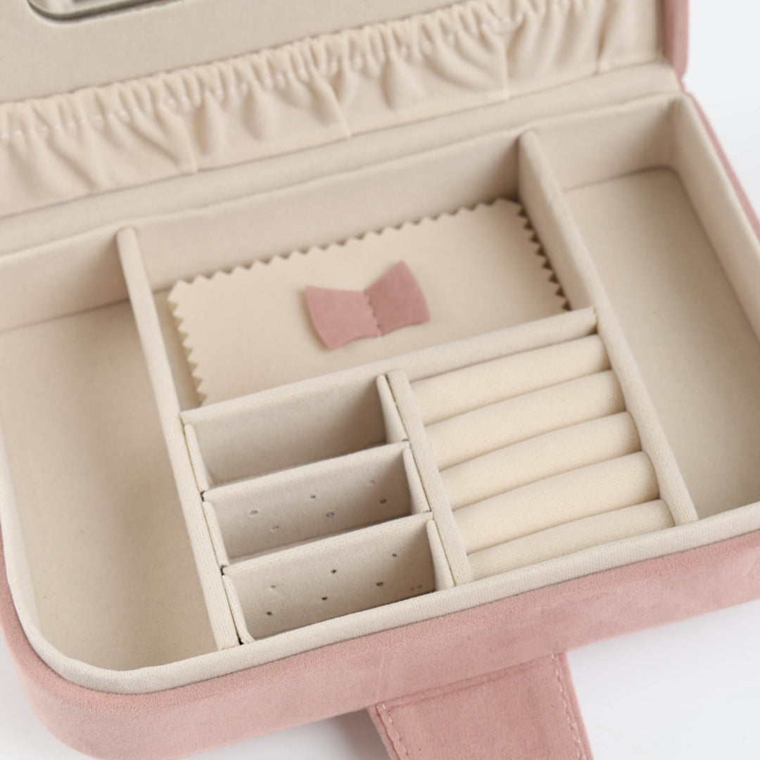 Nolita Pink Velvet - Jewel Box with Clip