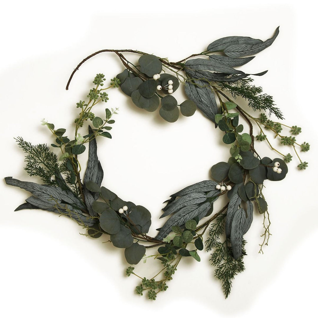 Native Eucalyptus Leaf Christmas Garland with White Berries - Whole product