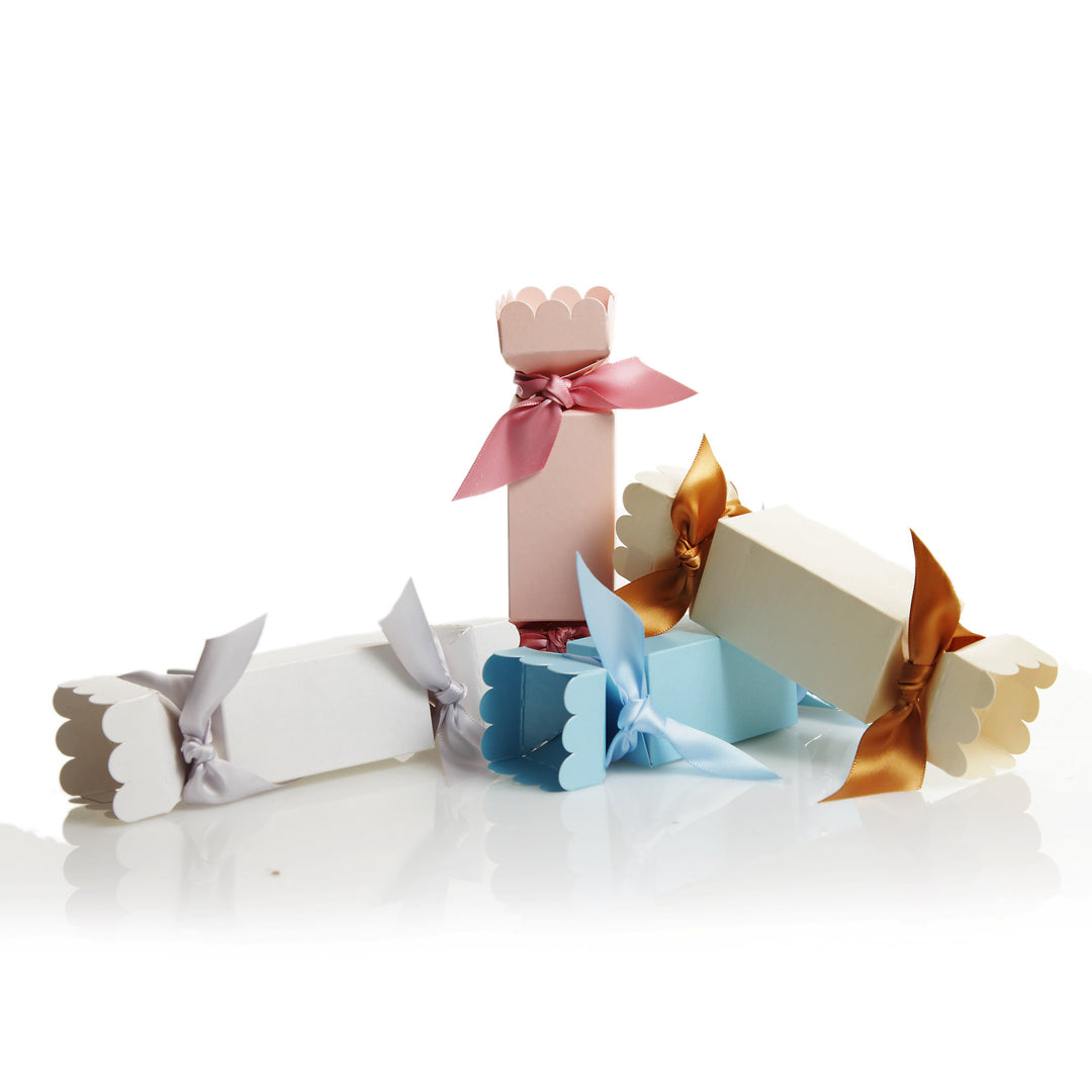 Personalised White Square Bon Bon Gift Box Bonbonniere