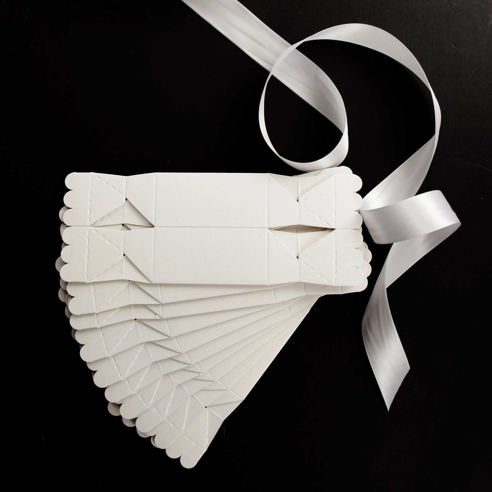 Bon Bon Box White