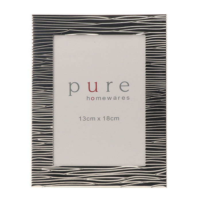 Photo Frame - Silver Grained Frame 18cm x 13cm
