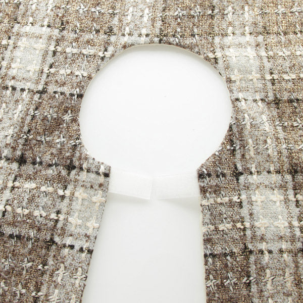 Plaid Tree Skirt Closure