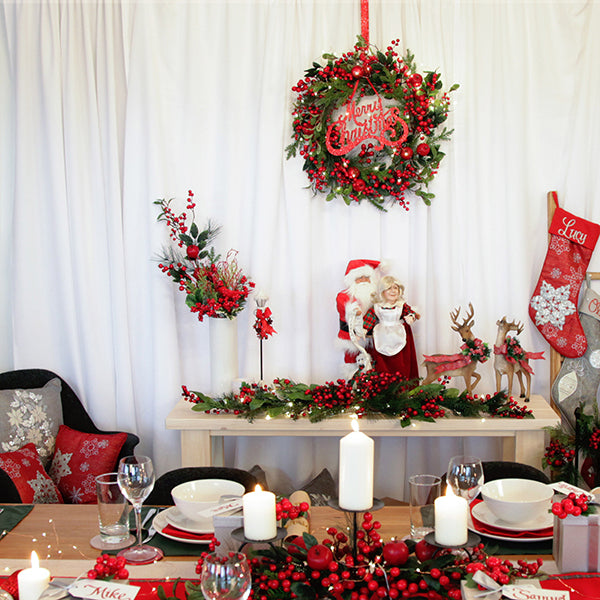 Red Wreath Hanger - Lifestyle